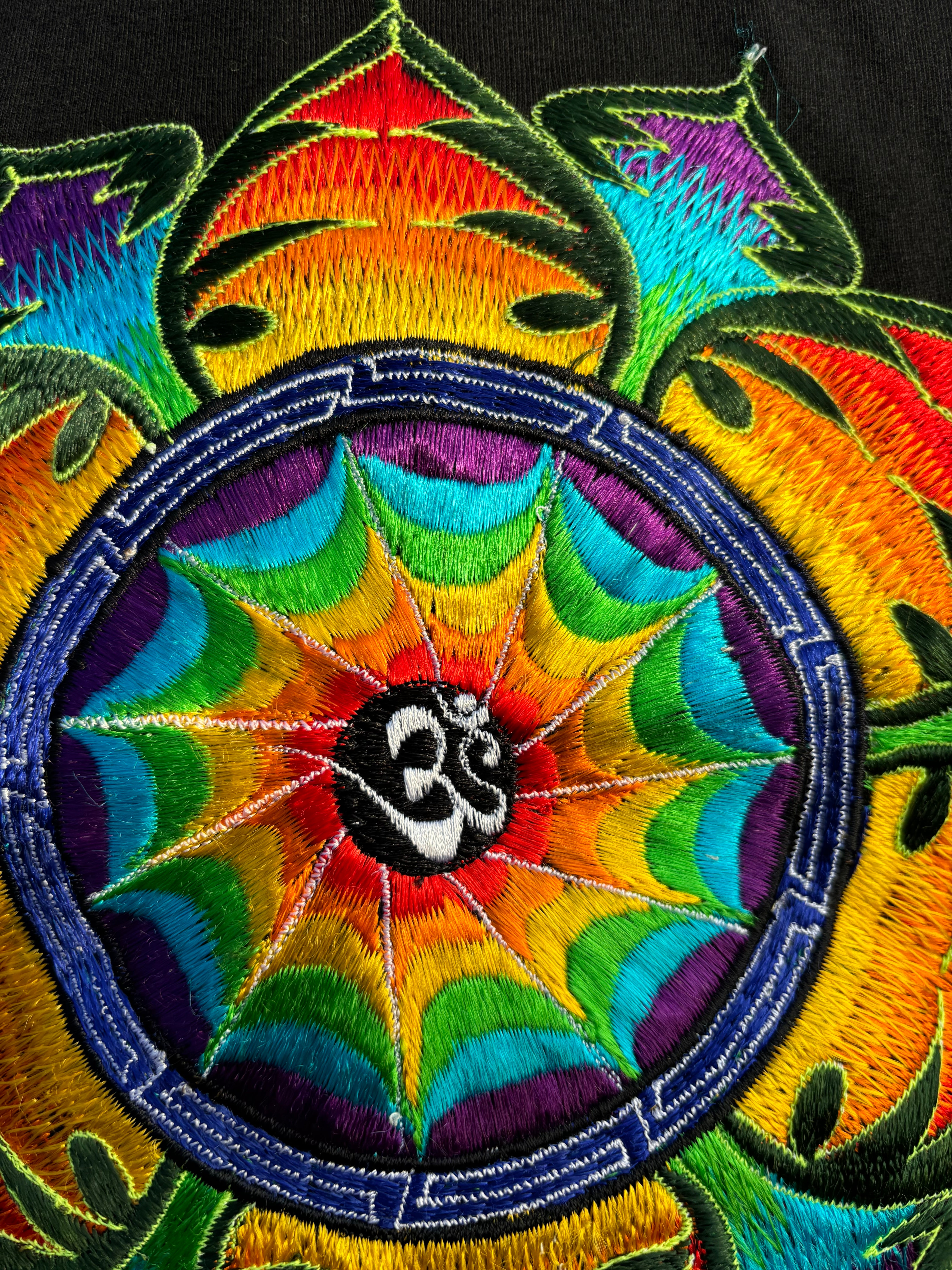 Slife Yoga Handmade Hand-Embroidered Mandala Om Yantra Cotton T-shirt Made by Artist from Nepal Unisex Shirt for Yoga Meditation Paddle Board