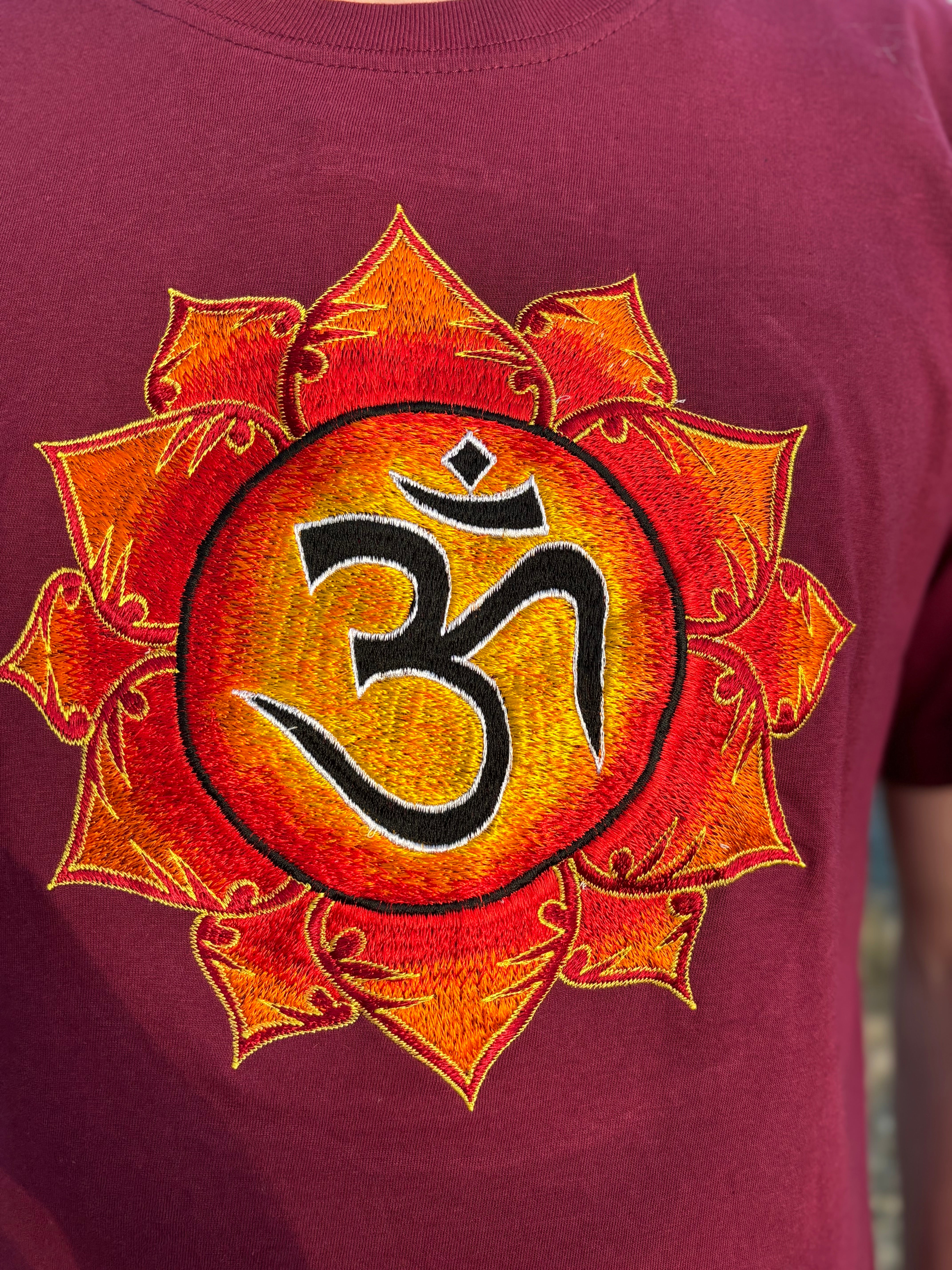 Slife Yoga Handmade Hand-Embroidered Mandala Om Yantra Cotton T-shirt Made by Artist from Nepal Unisex Shirt for Yoga Meditation Paddle Board