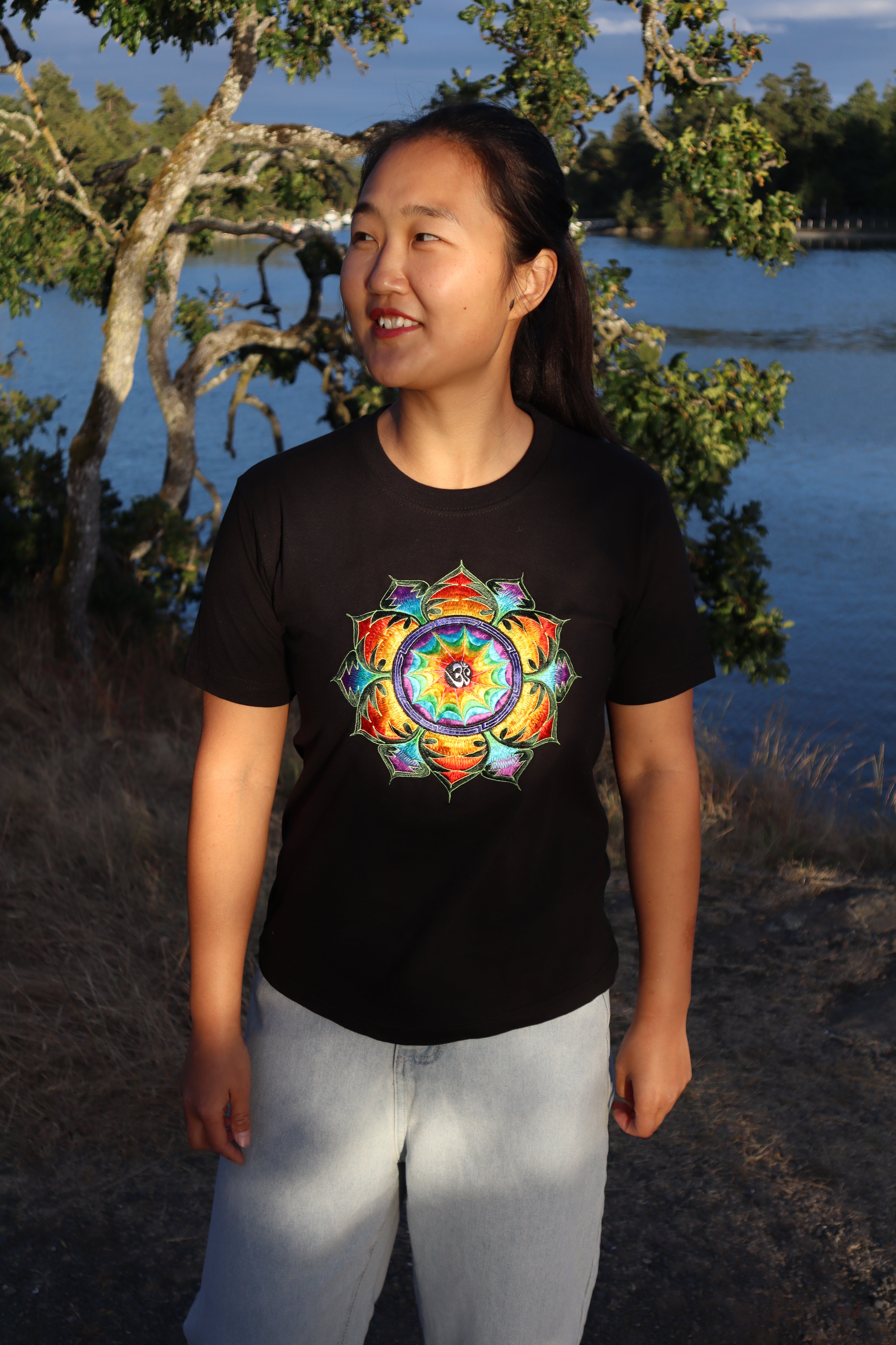 Slife Yoga Handmade Hand-Embroidered Mandala Om Yantra Cotton T-shirt Made by Artist from Nepal Unisex Shirt for Yoga Meditation Paddle Board