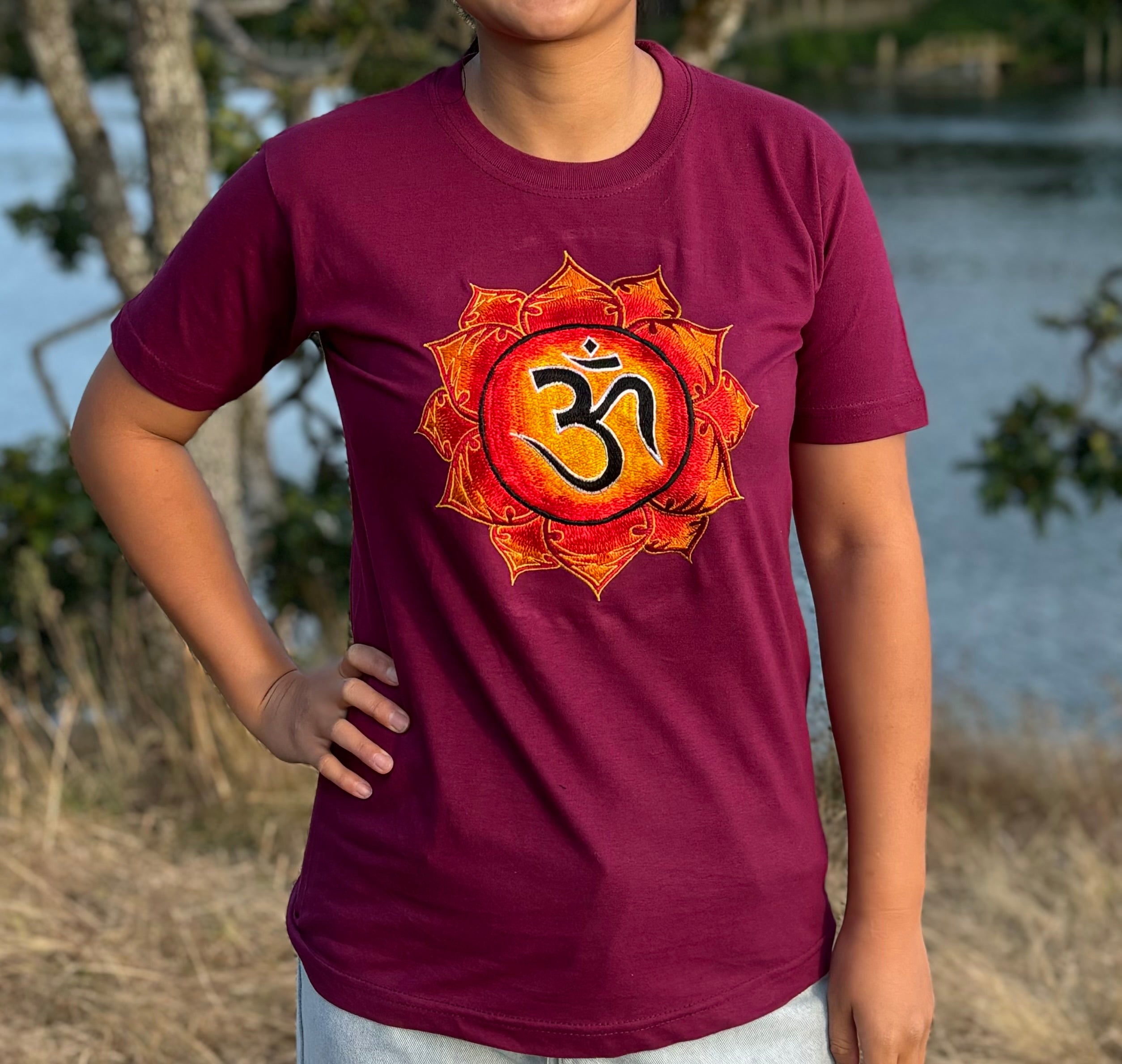 Slife Yoga Handmade Hand-Embroidered Mandala Om Yantra Cotton T-shirt Made by Artist from Nepal Unisex Shirt for Yoga Meditation Paddle Board